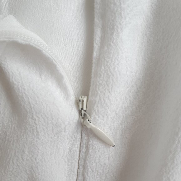 Pleated rayon skirt with lace detail S/P - Picture 6 of 9